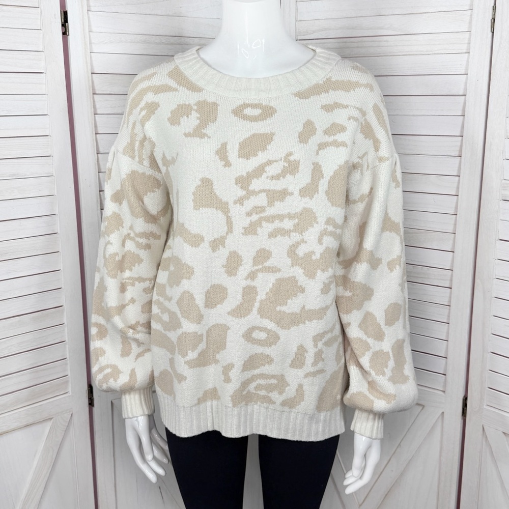 Pink Lily Animal Cheetah Print Balloon Sleeve Sweater Ivory Tan‎ Small